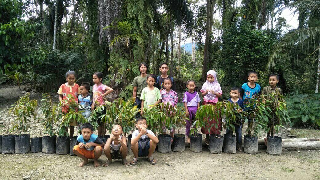 children planting trees 2